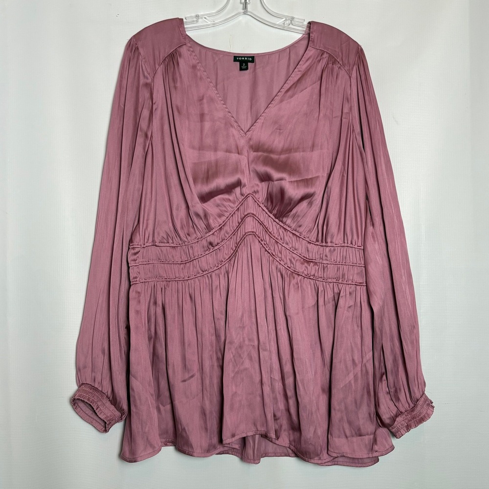 Torrid Womens Plus Size 2X‎ Mauve Pink Satin Smocked Babydoll Blouse 19554058